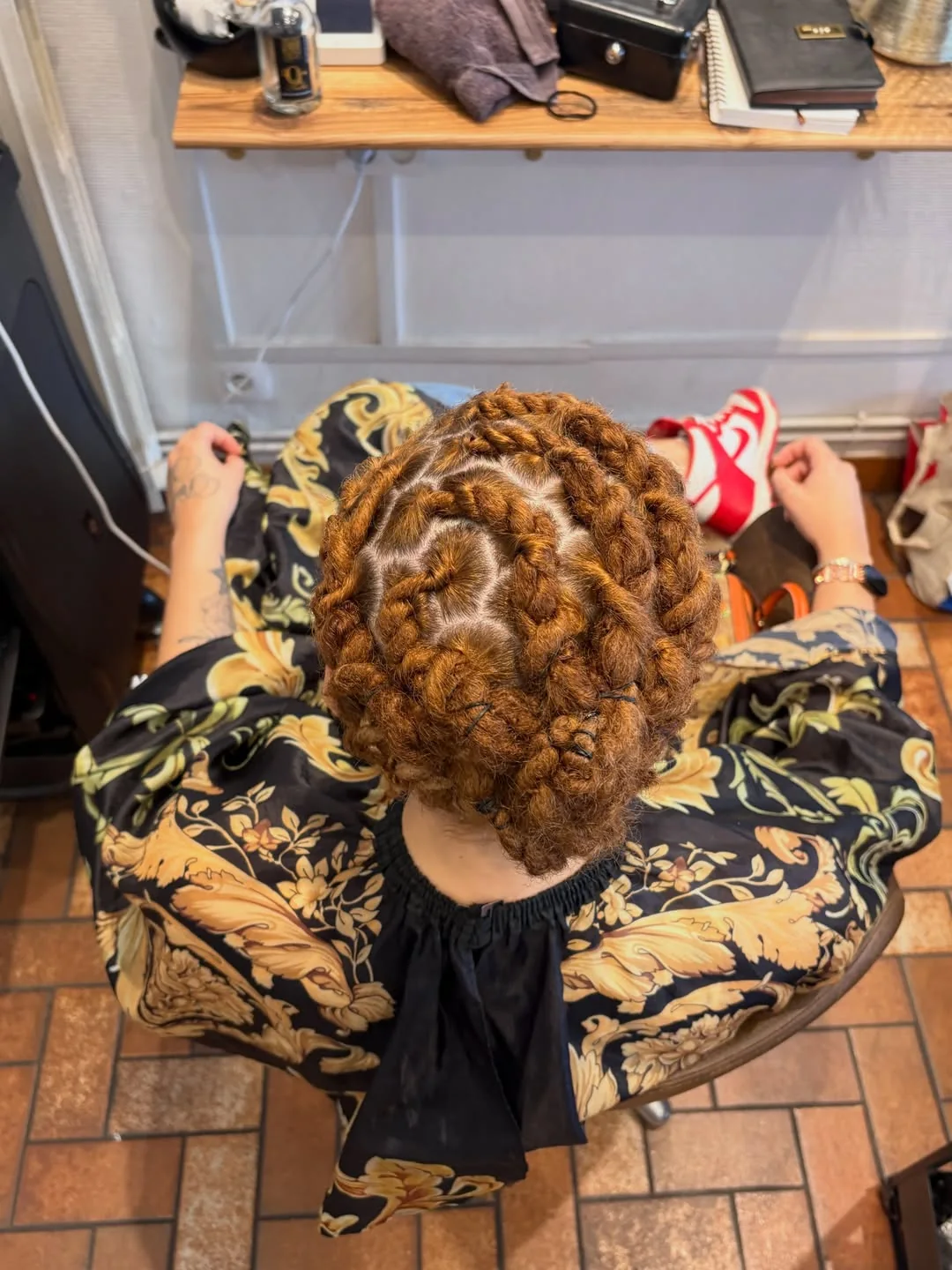 Chignon barrel